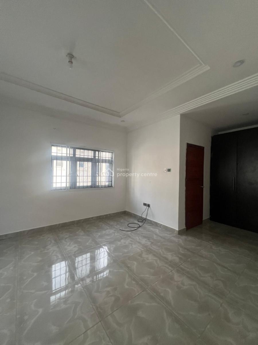 Well Maintained 4 Bedroom Duplex, Lekki Phase 1, Lekki, Lagos, Terraced Duplex for Rent