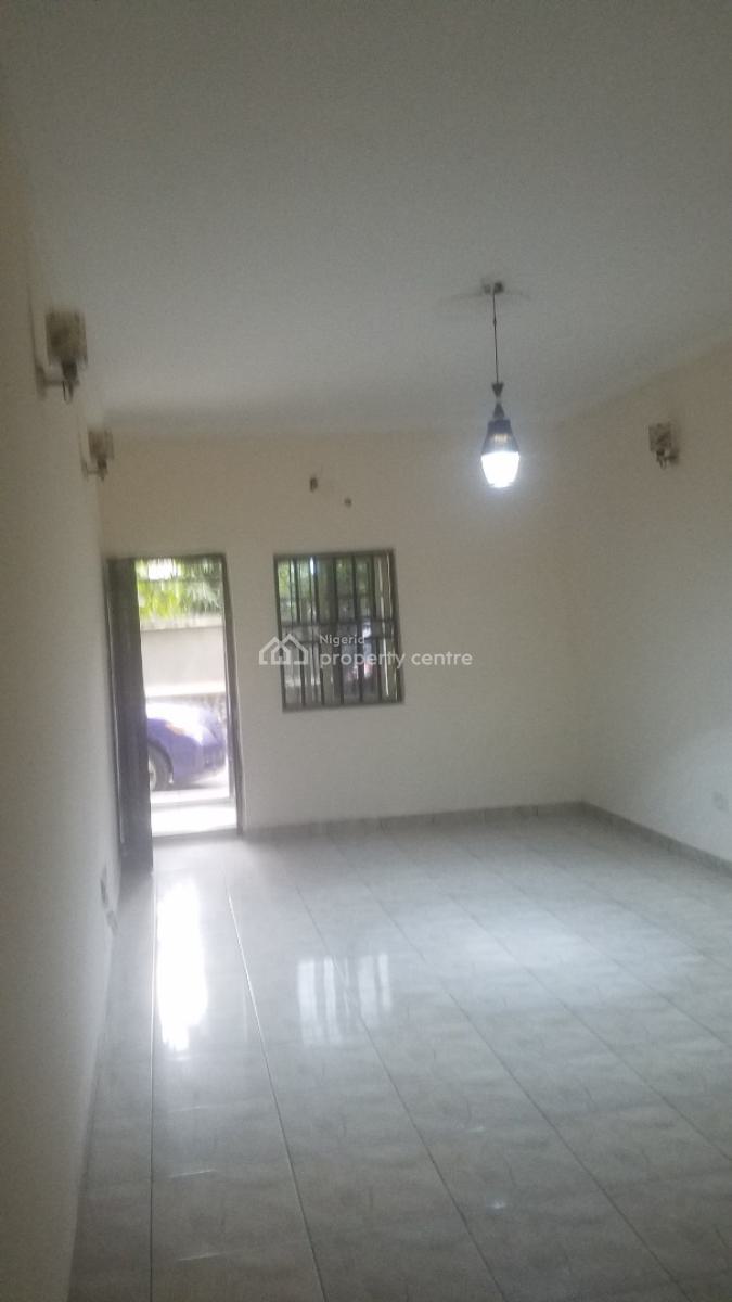 2 Bedroom Esuite Video Available, Remlek Badore Road, Ajah, Lagos, Flat / Apartment for Rent
