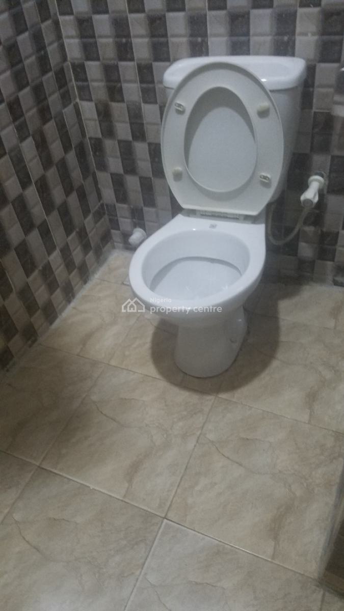 2 Bedroom Esuite Video Available, Remlek Badore Road, Ajah, Lagos, Flat / Apartment for Rent
