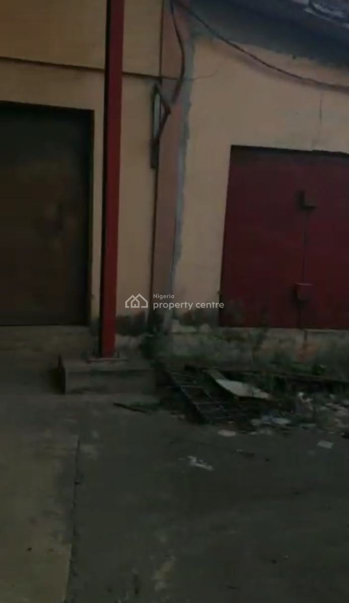 Warehouse at  Off Bode Thomas   *size:959., Off Bode Thomas, Surulere, Lagos, Commercial Property for Sale