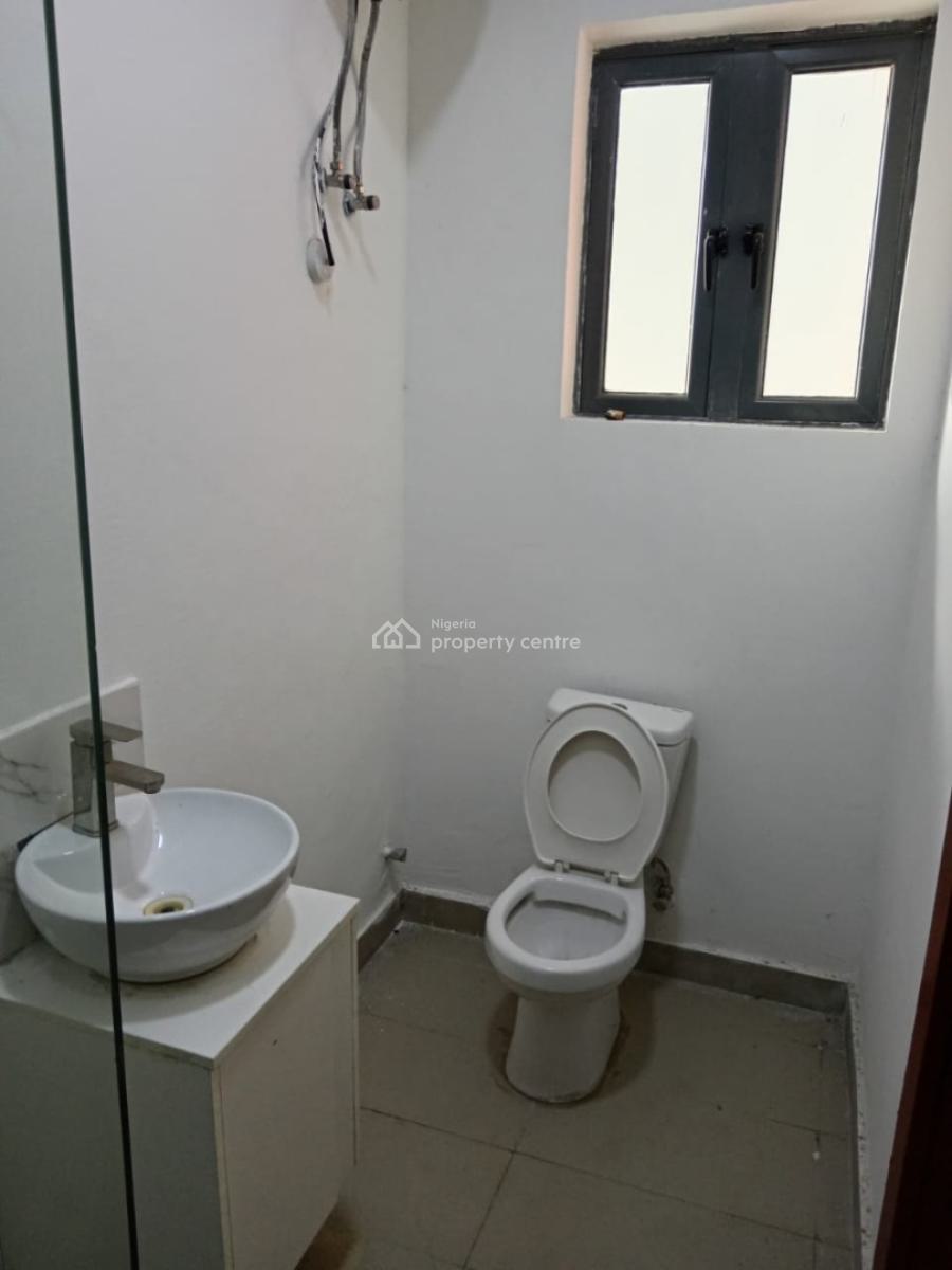 2bedroom Apartment (no Bq), Off Ajose Adeogun, Victoria Island (vi), Lagos, Flat / Apartment for Rent