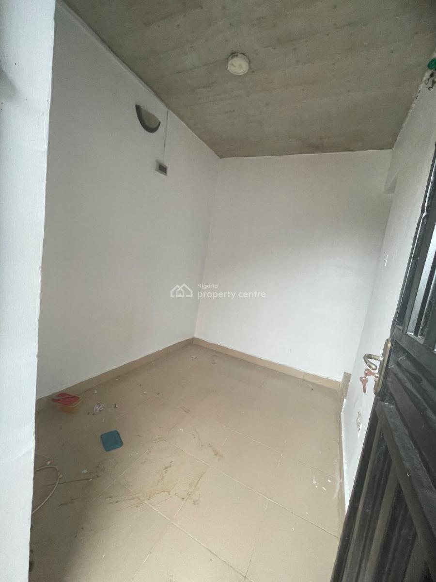 Beautiful Selfcon Personal Staircase Upstairs and Balcony, Ado Road, Ado, Ajah, Lagos, Self Contain (single Rooms) for Rent