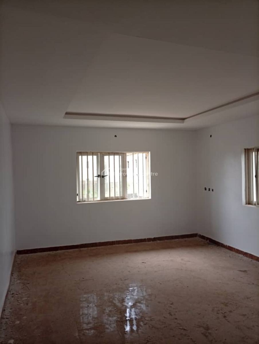 Luxury 3 Bedroom Flat with Sweet Modern Facilities, Kolapo Ishola Gra, Akobo, Ibadan, Oyo, Flat / Apartment for Rent