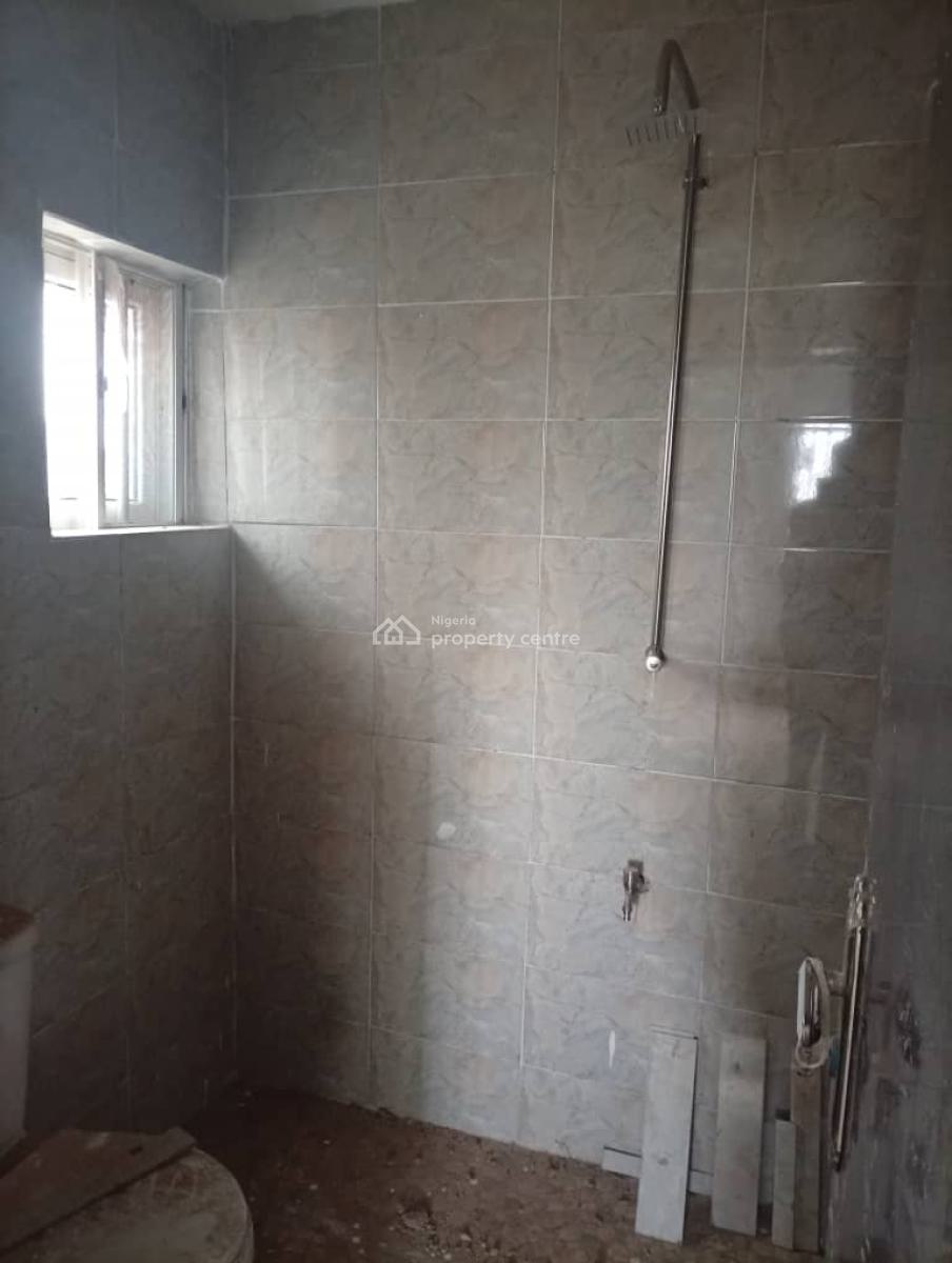 Luxury 3 Bedroom Flat with Sweet Modern Facilities, Kolapo Ishola Gra, Akobo, Ibadan, Oyo, Flat / Apartment for Rent