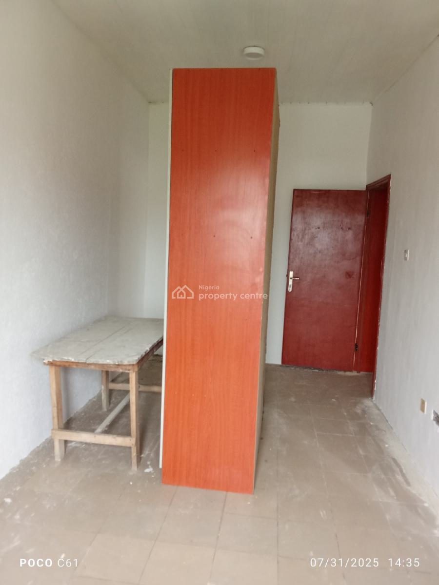 Spacious 3 Bedroom Flat Upstairs, Sangotedo, Ajah, Lagos, Flat / Apartment for Rent