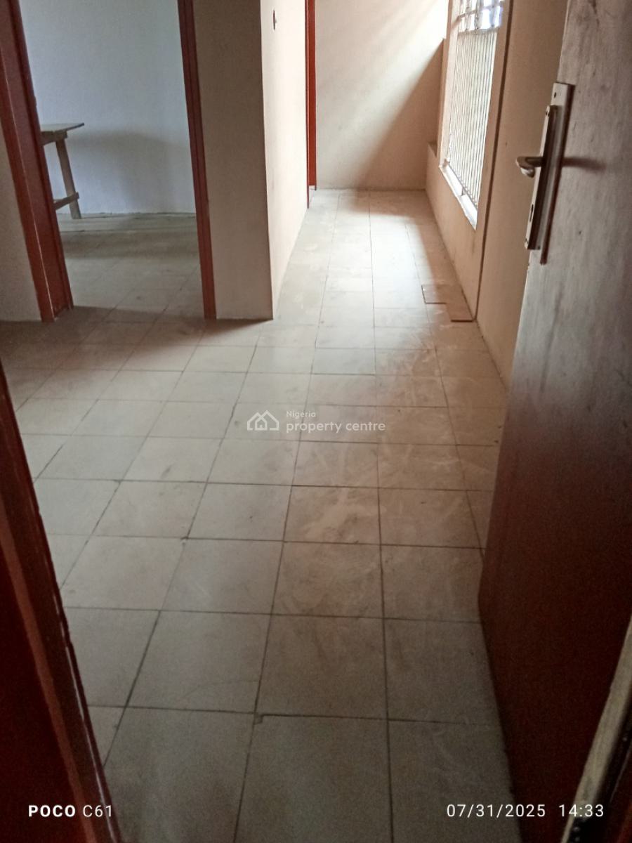 Spacious 3 Bedroom Flat Upstairs, Sangotedo, Ajah, Lagos, Flat / Apartment for Rent