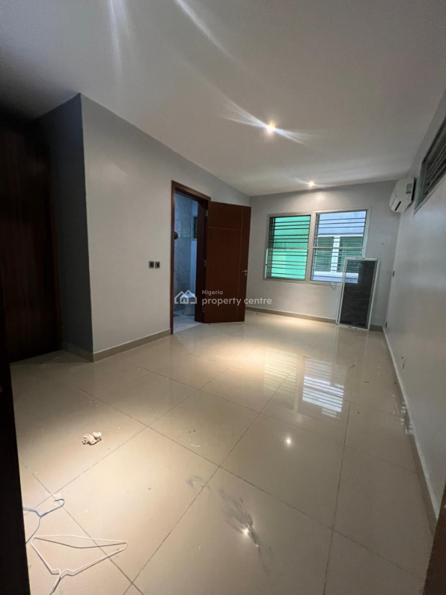 2 Bedroom Maisonnette, 1 Unit Available, Lekki Phase 1, Lekki, Lagos, Terraced Duplex for Rent