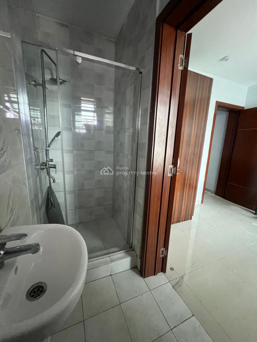 2 Bedroom Maisonnette, 1 Unit Available, Lekki Phase 1, Lekki, Lagos, Terraced Duplex for Rent