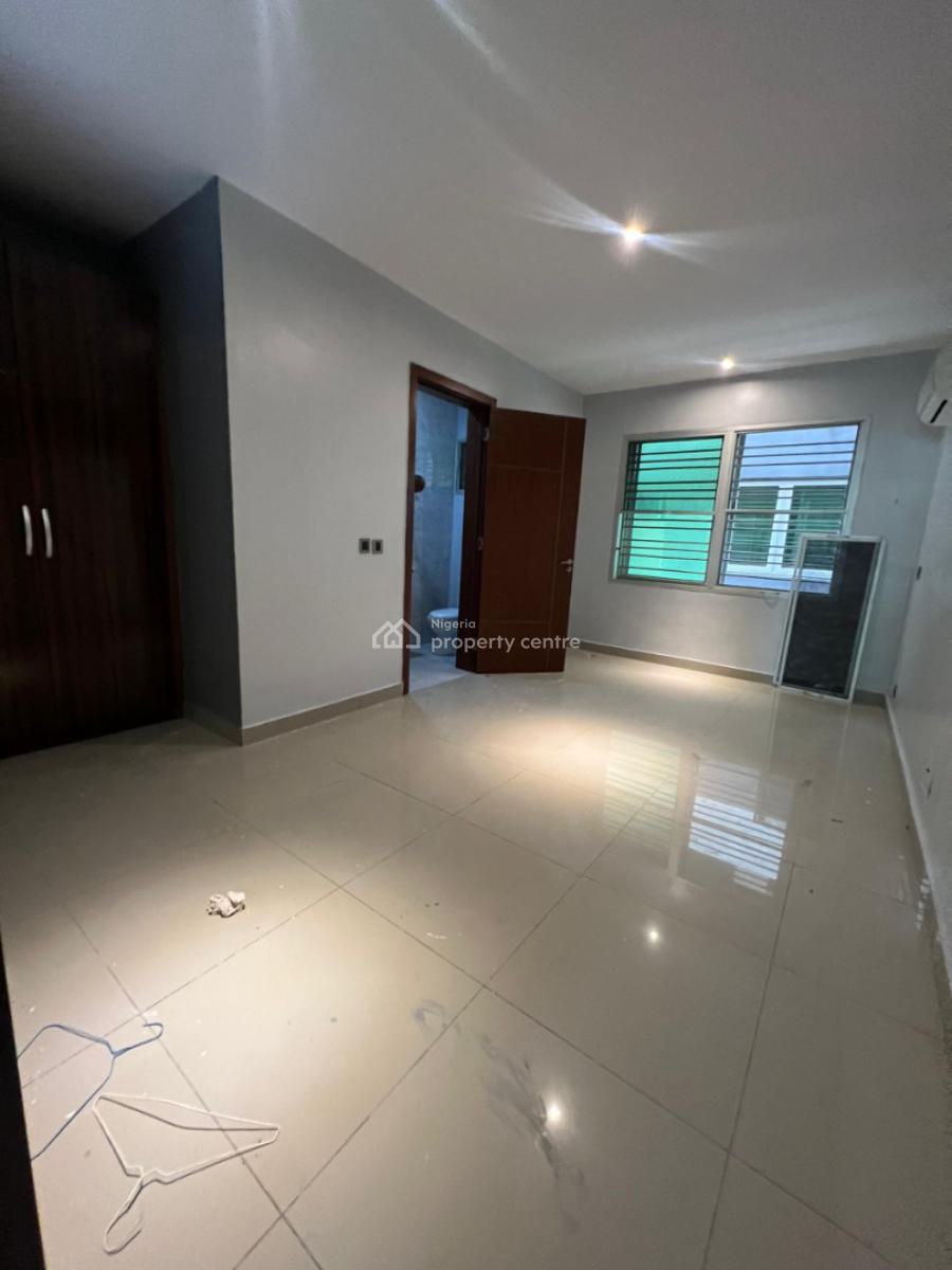 2 Bedroom Maisonnette, 1 Unit Available, Lekki Phase 1, Lekki, Lagos, Terraced Duplex for Rent