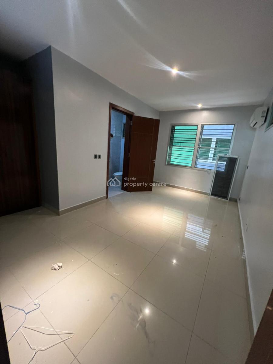 2 Bedroom Maisonnette, 1 Unit Available, Lekki Phase 1, Lekki, Lagos, Terraced Duplex for Rent