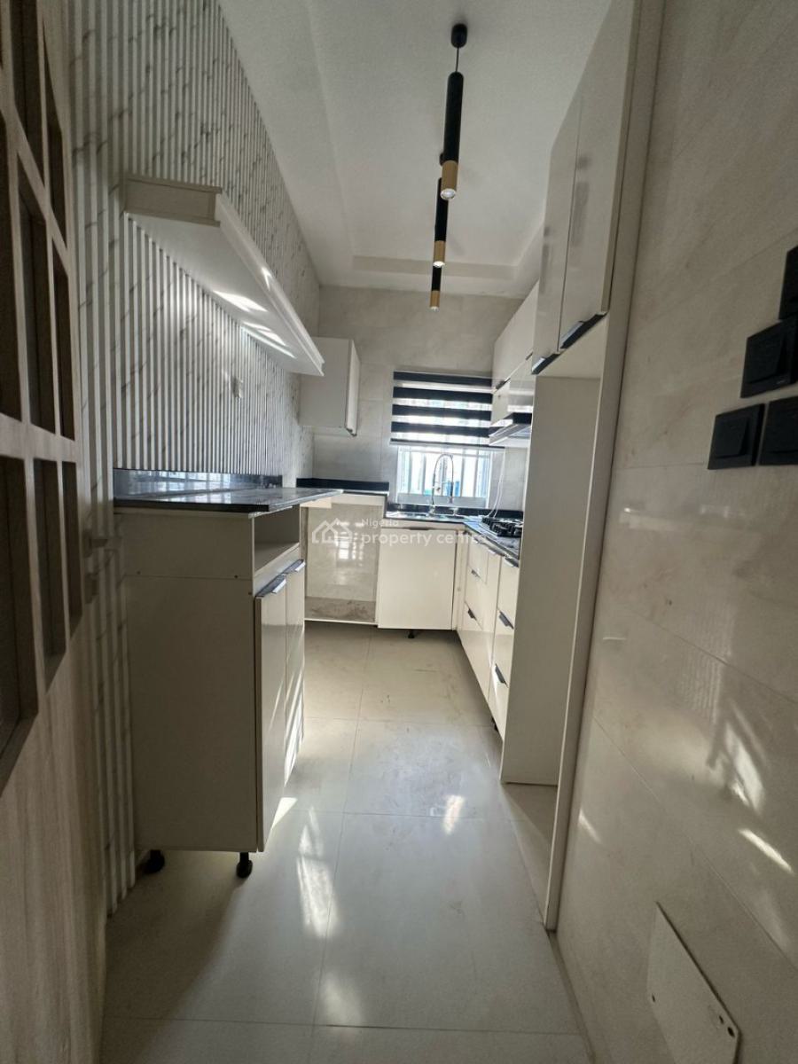 Newly Built 2 Bedroom Serviced Apartment, Horizon Cyberville Estate, Ikate, Lekki, Lagos, Flat / Apartment for Rent