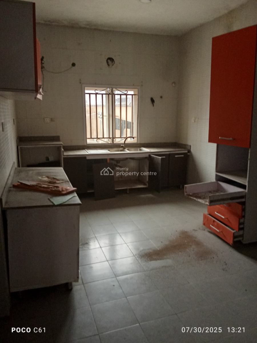 3 Bedroom Flat + Bq Inside, Sangotedo, Ajah, Lagos, Flat / Apartment for Rent