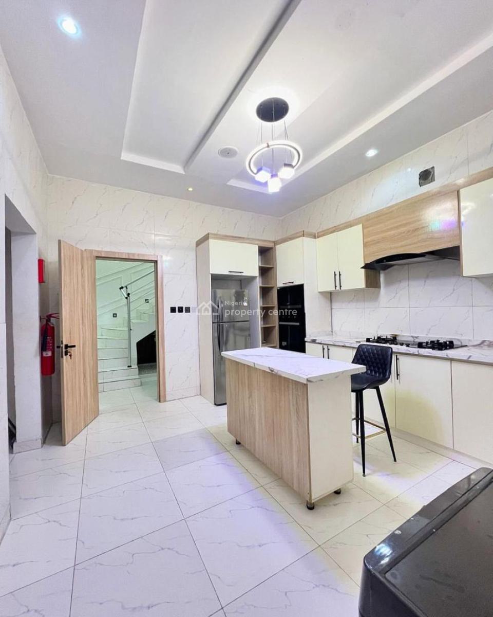 Distressed Standard Fully Furnished 4 Bedroom Semi-detached, Orchid, Lekki Phase 2, Lekki, Lagos, Semi-detached Duplex for Sale