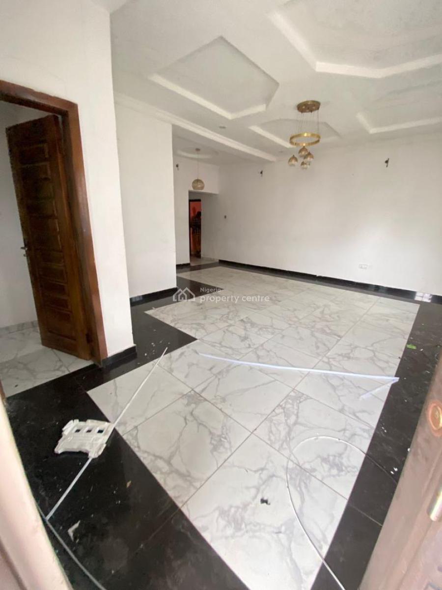 Lovely Spacious Standard 2 Bedroom Flat, Ologolo, Lekki, Lagos, Flat / Apartment for Rent
