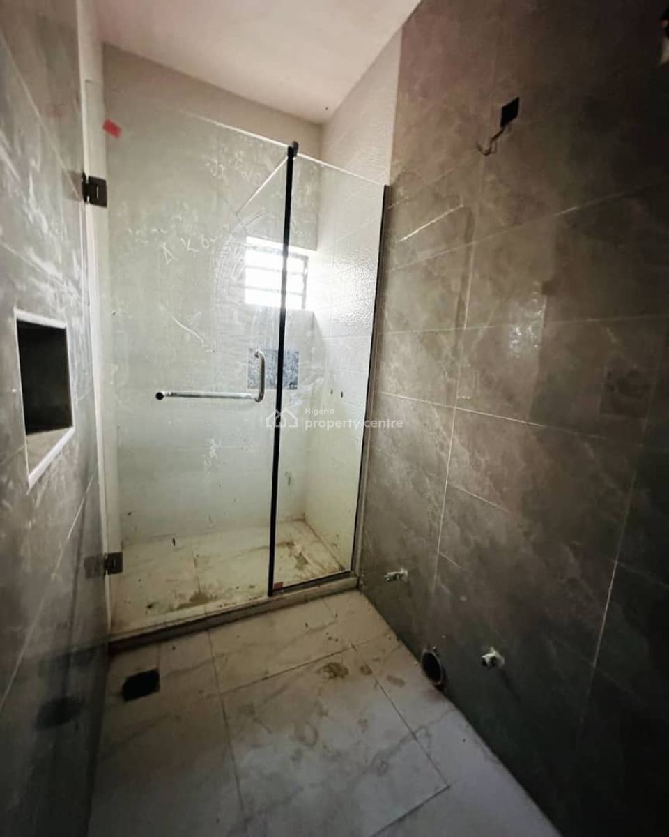 Beautiful 3 Bedroom Apartment with Bq in Serene Estate, Maryland, Lagos, Flat / Apartment for Sale