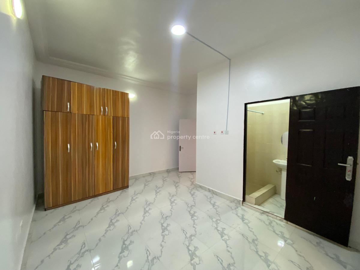 2 Bedroom Apartment, Lekki Phase 1, Lekki, Lagos, Flat / Apartment for Rent