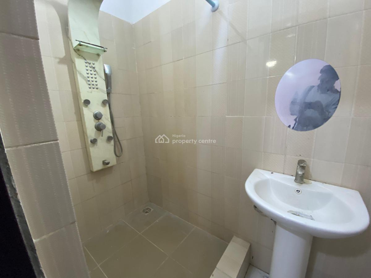 2 Bedroom Apartment, Lekki Phase 1, Lekki, Lagos, Flat / Apartment for Rent