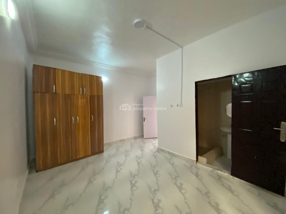2 Bedroom Apartment, Lekki Phase 1, Lekki, Lagos, Flat / Apartment for Rent