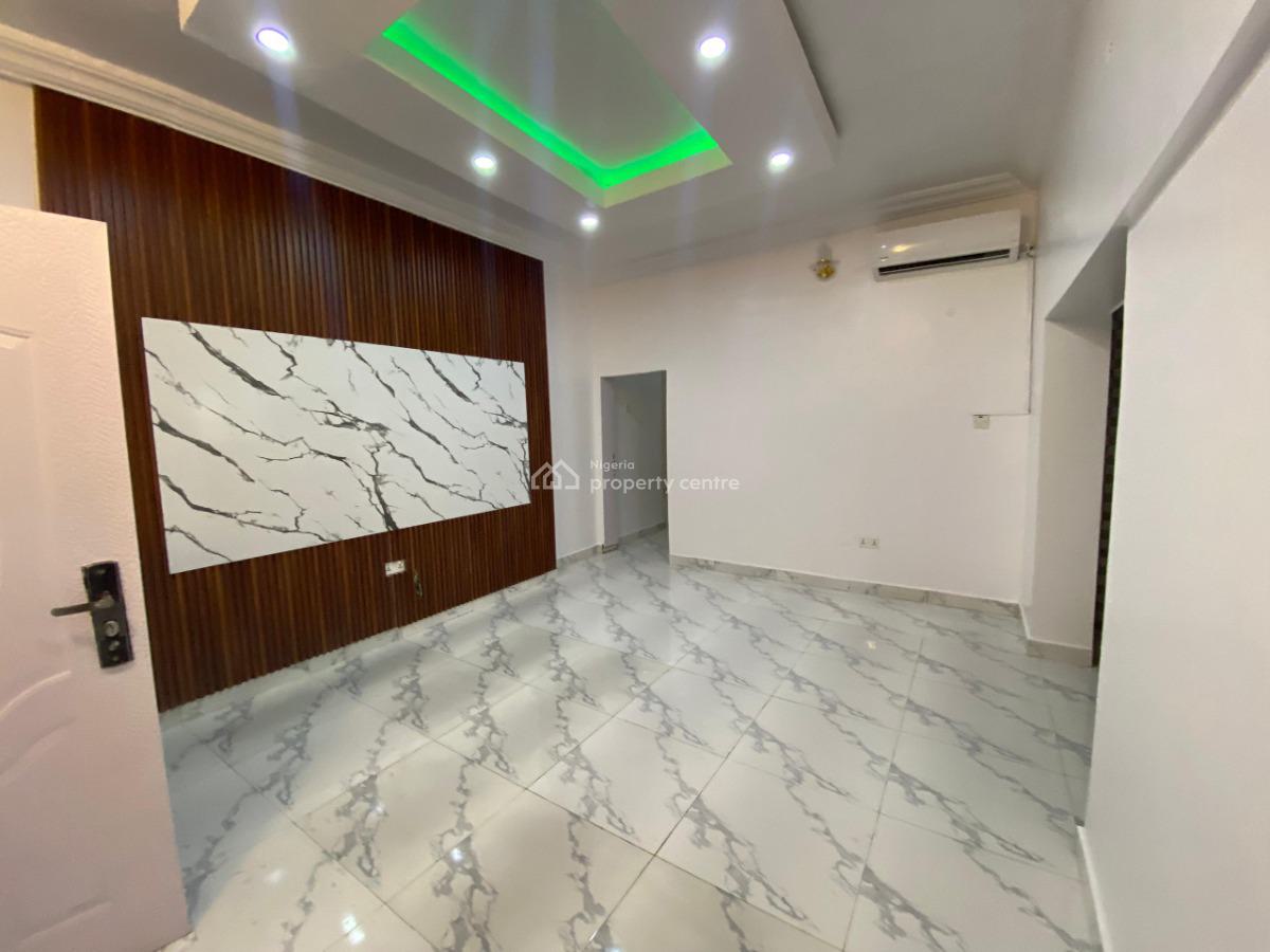 2 Bedroom Apartment, Lekki Phase 1, Lekki, Lagos, Flat / Apartment for Rent
