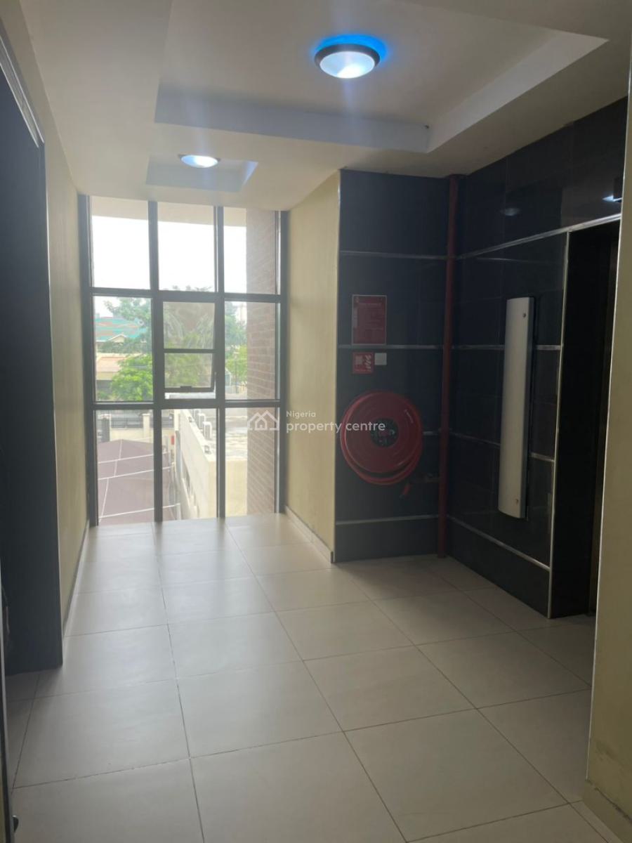 Tastefully Finished 3 Bedroom Apartment with a Room Bq, Off Bourdillion Road, Queens Drive, Old Ikoyi, Ikoyi, Lagos, Flat / Apartment for Rent