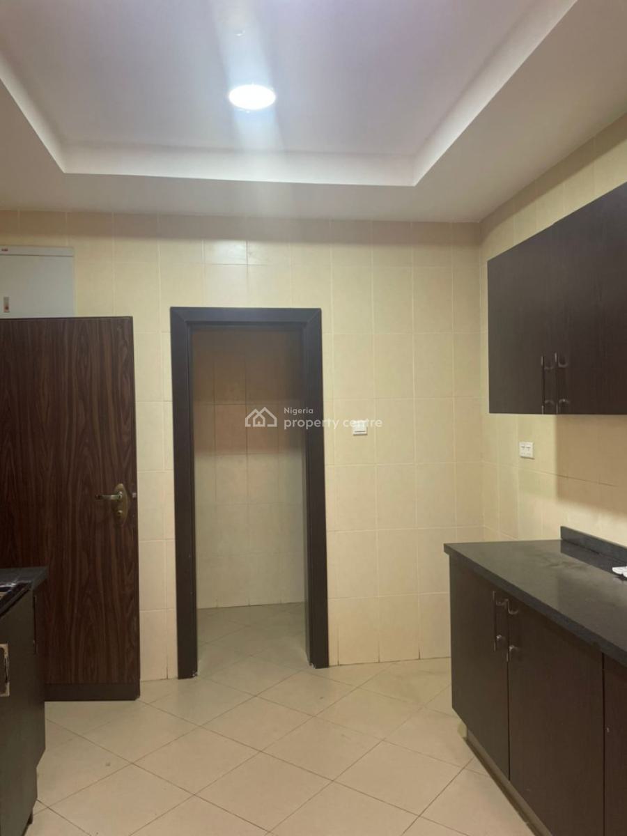 Tastefully Finished 3 Bedroom Apartment with a Room Bq, Off Bourdillion Road, Queens Drive, Old Ikoyi, Ikoyi, Lagos, Flat / Apartment for Rent