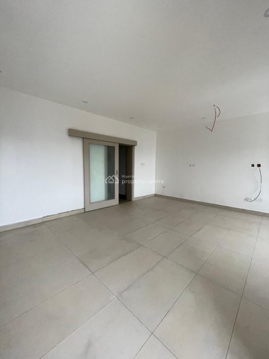 Fully Fitted and Service 4 Bedroom Semi-detached Duplex, Asokoro District, Abuja, Semi-detached Duplex for Rent