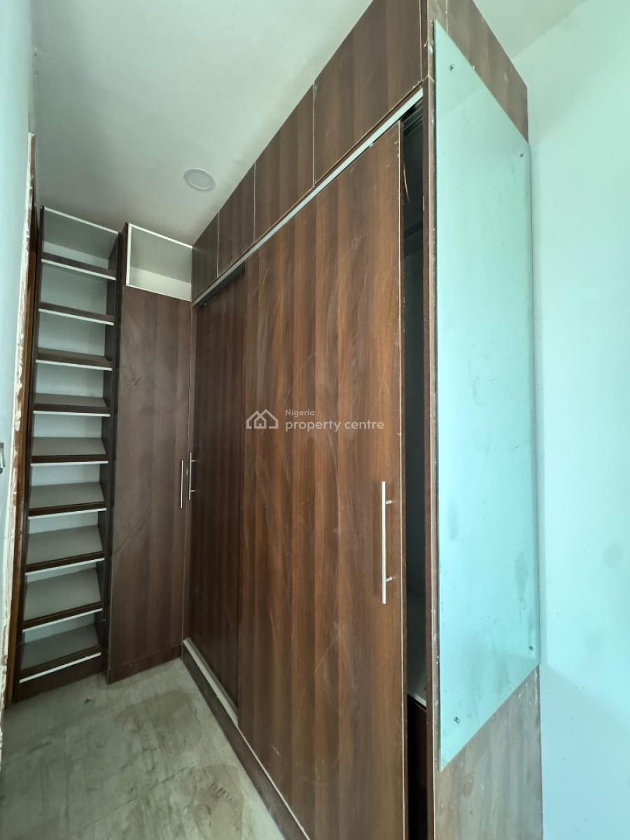 Serviced   4 Bedroom Semi-detached Duplex  with a Bq, Lekki, Lagos, Semi-detached Duplex for Sale