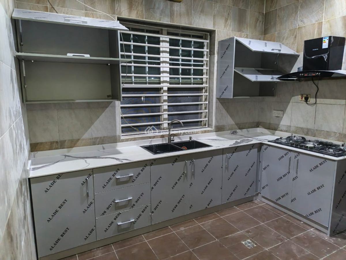 4 Bedrooms Semi Detached with Bq, Off Ondo Street, Banana Island, Ikoyi, Lagos, Semi-detached Duplex for Rent