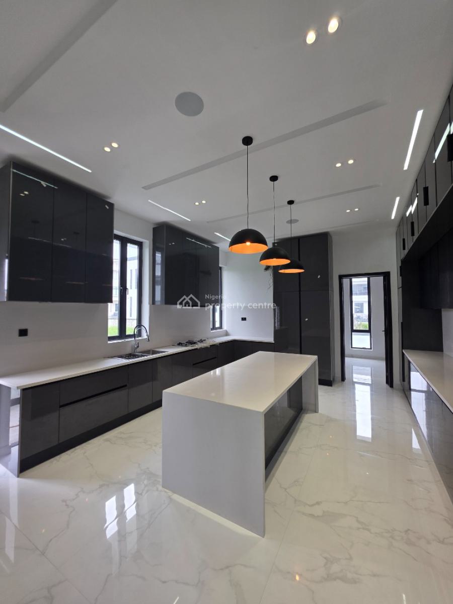 Luxury 5 Bedrooms Detached with Bq, Pinnock Beach Estate, Osapa, Lekki, Lagos, Detached Duplex for Sale