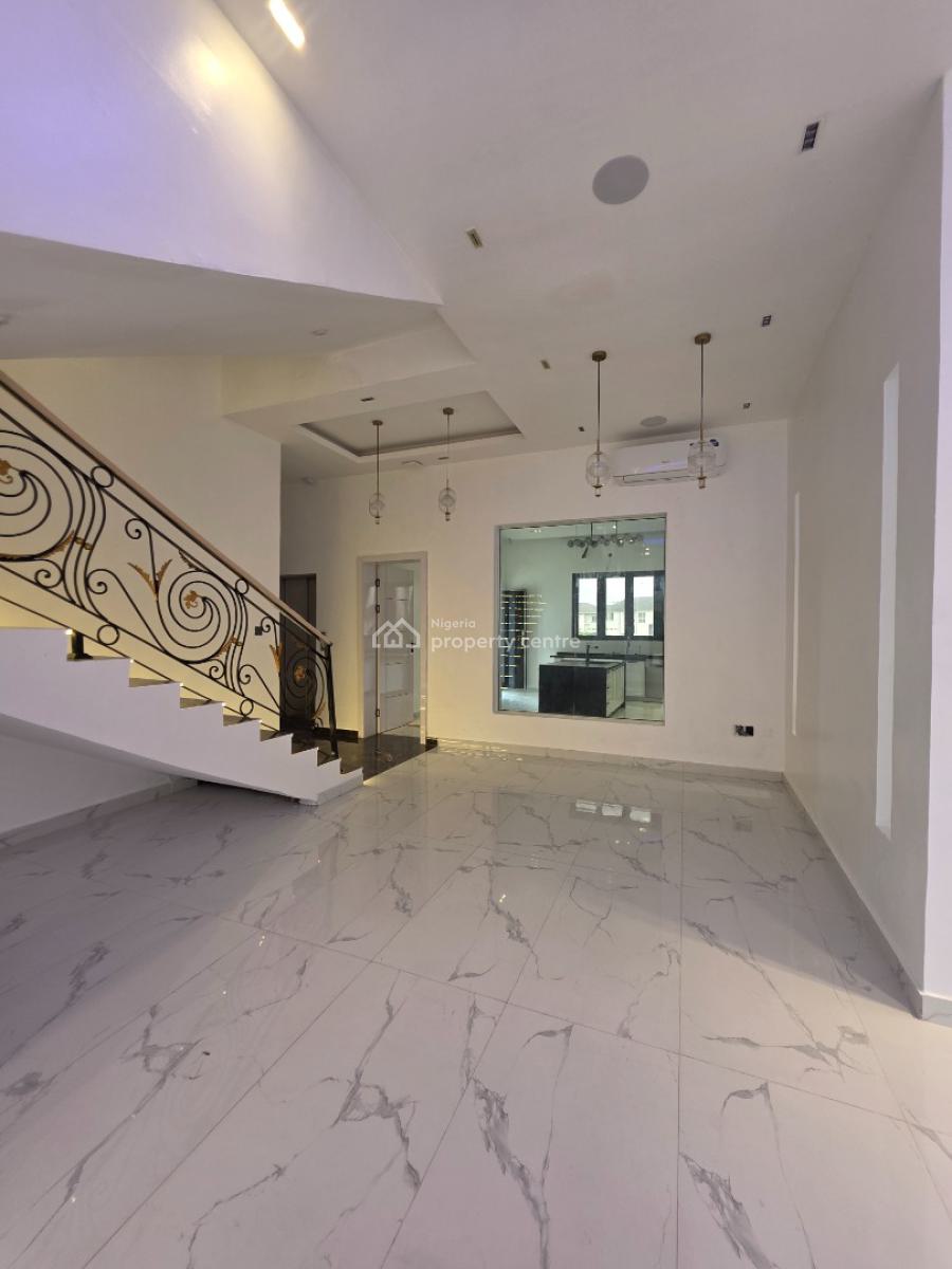 Luxury 6 Bedrooms House with Bq, Pinnock Beach Estate, Osapa, Lekki, Lagos, Detached Duplex for Sale