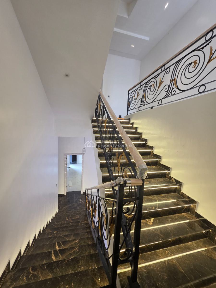 Luxury 6 Bedrooms House with Bq, Pinnock Beach Estate, Osapa, Lekki, Lagos, Detached Duplex for Sale