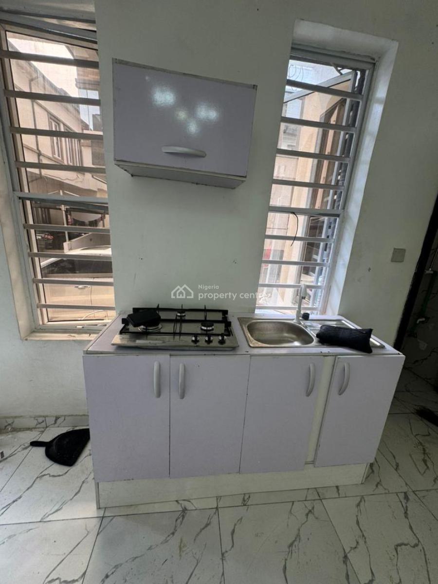 Big Well Converted Studio Apartment, Grace Court, Royal Pine Gate 1, Orchid, Lekki, Lagos, Self Contain (single Rooms) for Rent