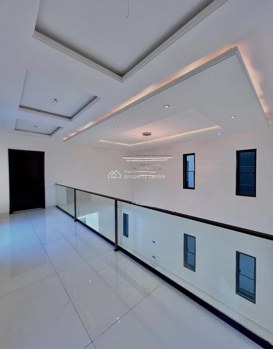 Beautiful 4 Bedroom Detached Duplex with a Bq and a Pool and Cinema, Lekki Phase 1, Lekki, Lagos, House for Sale