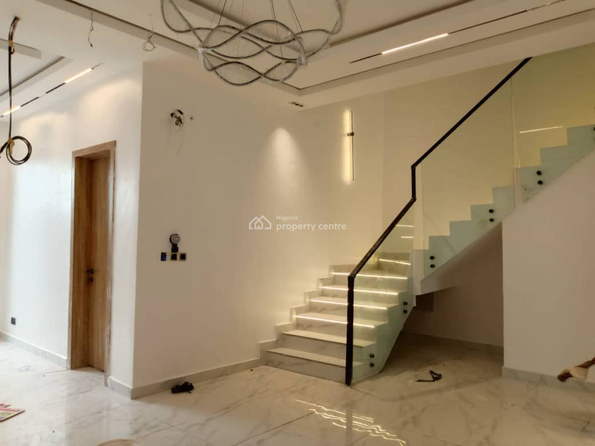 4 Bedrooms Terrace Duplex with Bq, Lekki Phase 1, Lekki, Lagos, Terraced Duplex for Sale