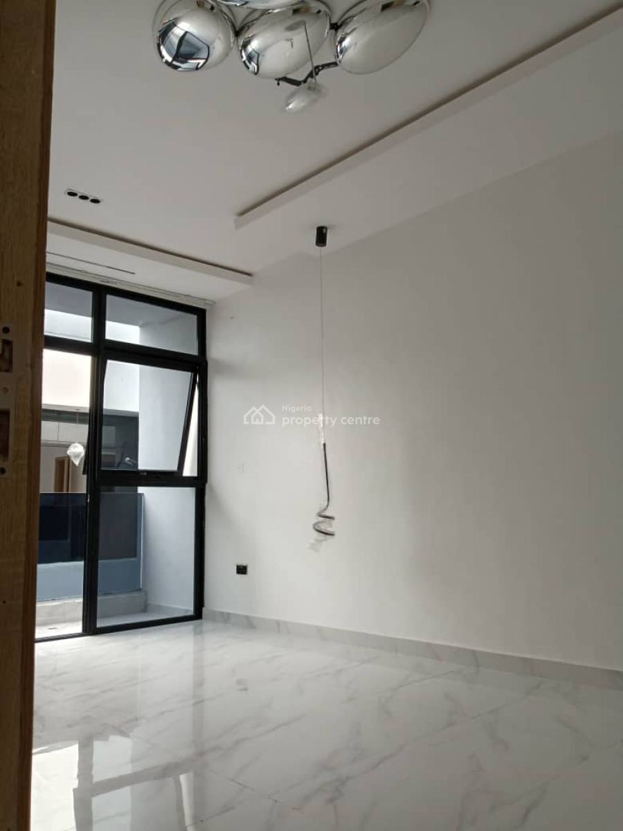 4 Bedrooms Terrace Duplex with Bq, Lekki Phase 1, Lekki, Lagos, Terraced Duplex for Sale