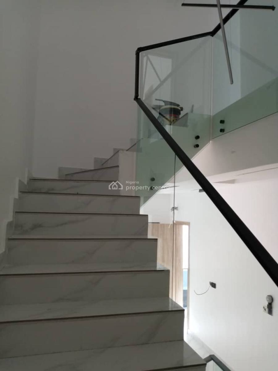 4 Bedrooms Terrace Duplex with Bq, Lekki Phase 1, Lekki, Lagos, Terraced Duplex for Sale