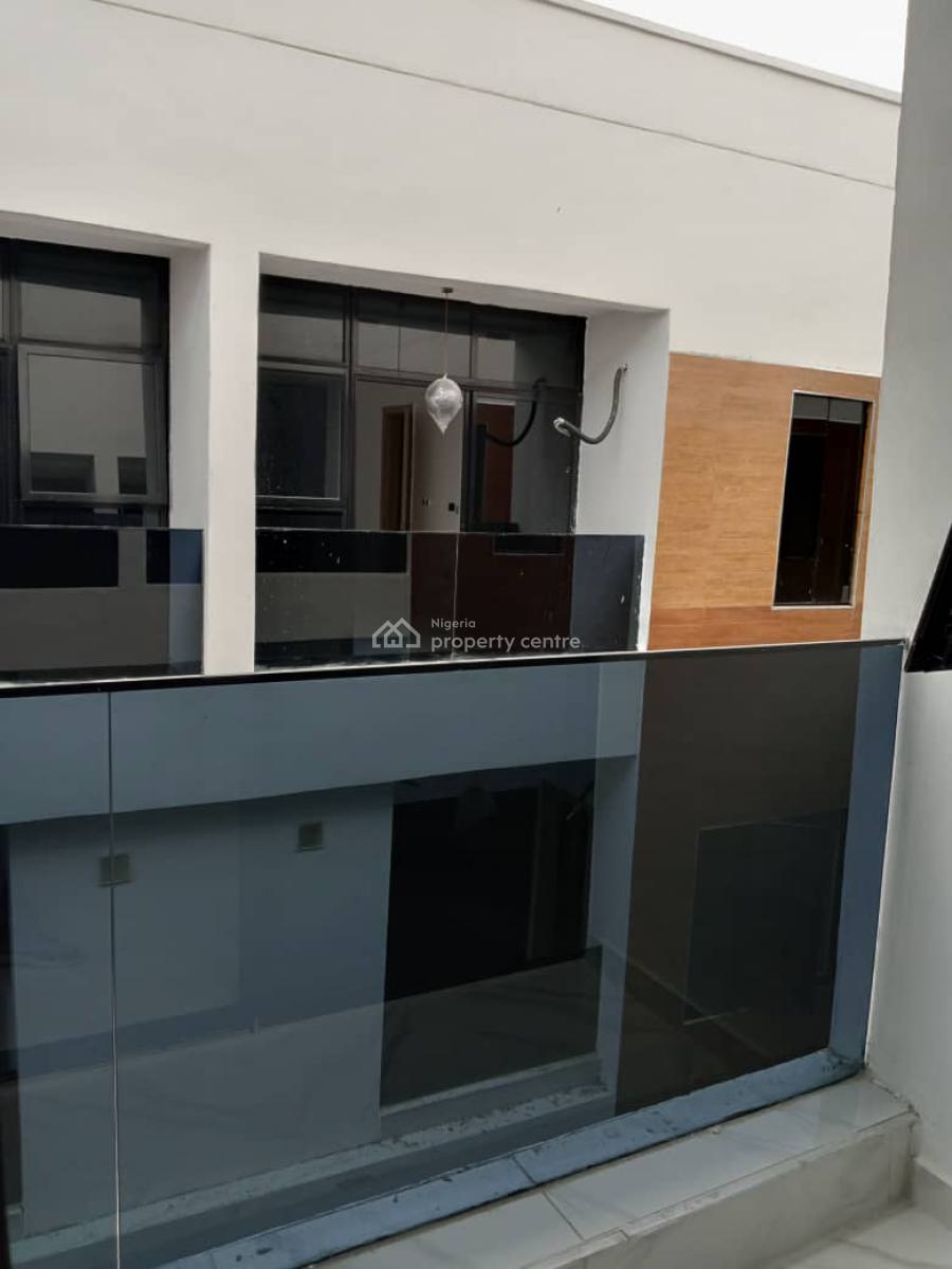 4 Bedrooms Terrace Duplex with Bq, Lekki Phase 1, Lekki, Lagos, Terraced Duplex for Sale