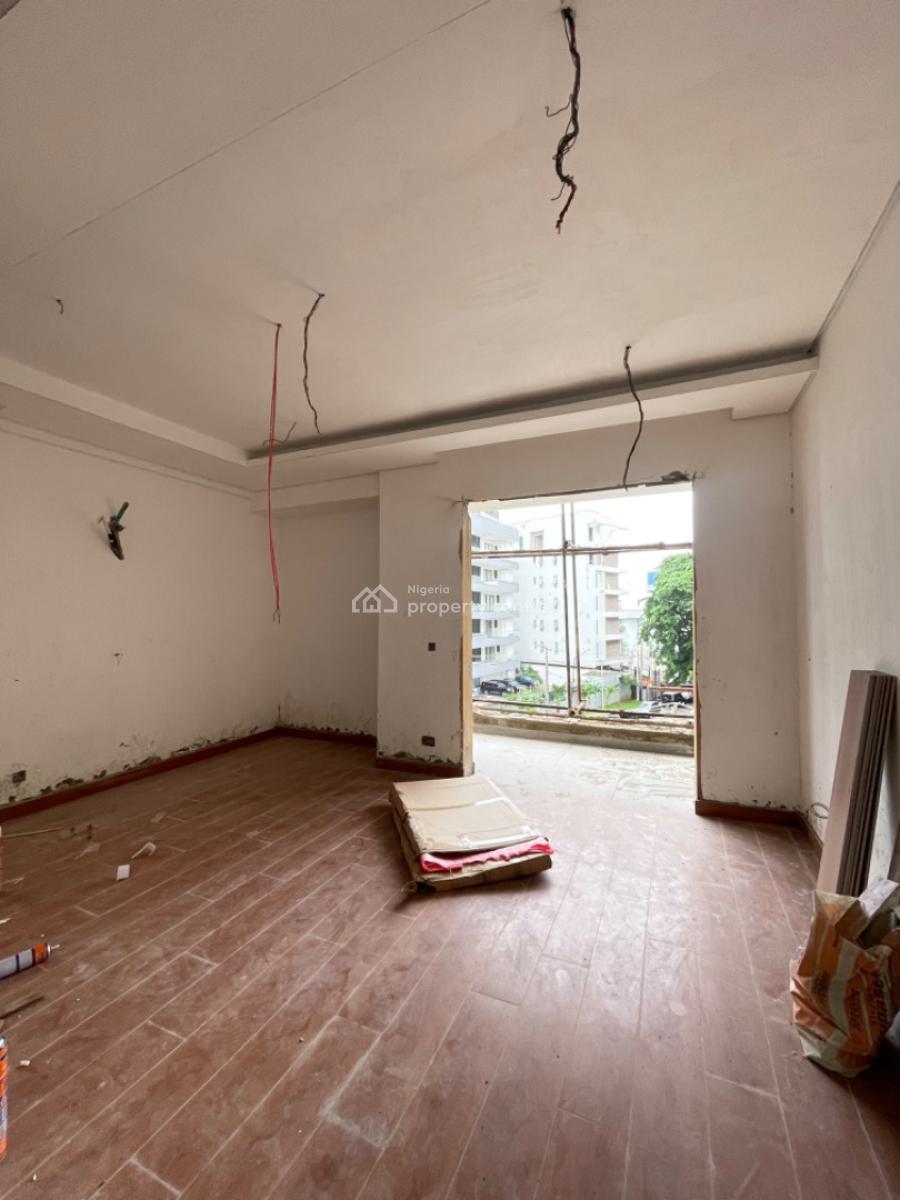 Luxuriously Built 3 Bedroom Apartment with Communal Pool and Gym, Old Ikoyi, Ikoyi, Lagos, Block of Flats for Sale