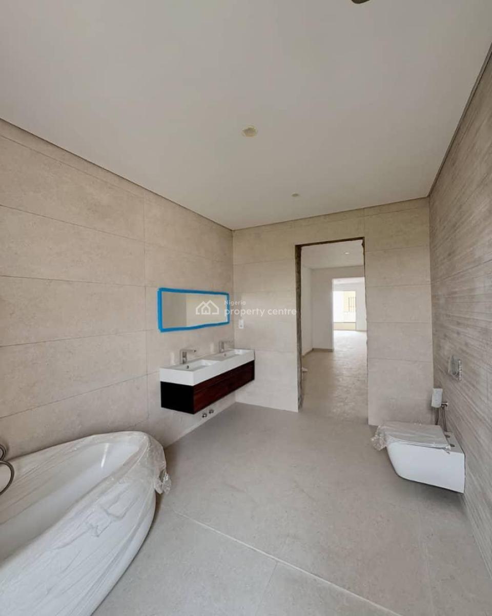 Contemporary 5 Bedroom Terrace Duplex with 2 Bq, Private Elevator, Private Cinema, Laundry Room, Communal Swimming Pool and Gym, Banana Island, Ikoyi, Lagos, Terraced Duplex for Sale