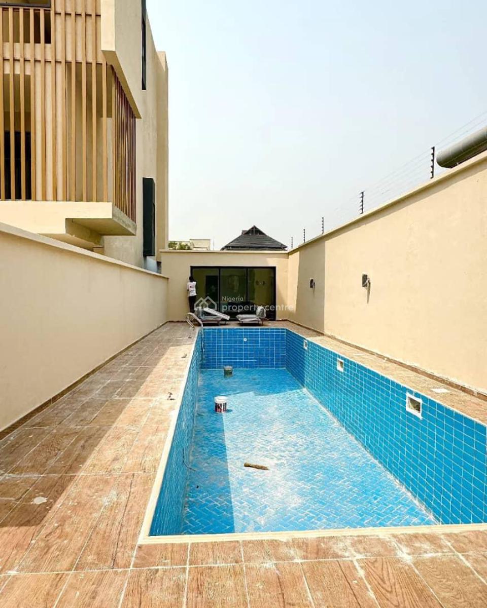 Contemporary 5 Bedroom Terrace Duplex with 2 Bq, Private Elevator, Private Cinema, Laundry Room, Communal Swimming Pool and Gym, Banana Island, Ikoyi, Lagos, Terraced Duplex for Sale