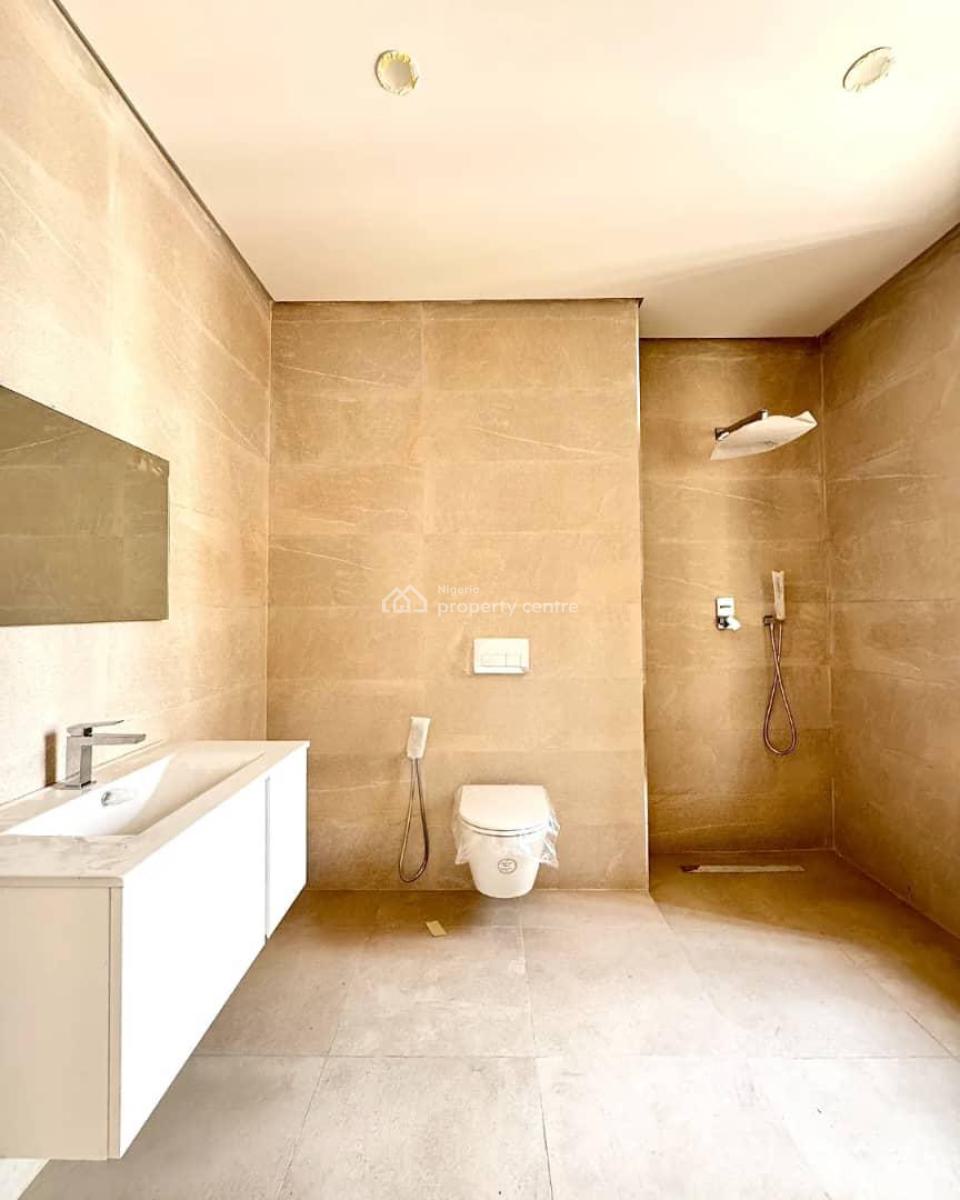 Contemporary 5 Bedroom Terrace Duplex with 2 Bq, Private Elevator, Private Cinema, Laundry Room, Communal Swimming Pool and Gym, Banana Island, Ikoyi, Lagos, Terraced Duplex for Sale
