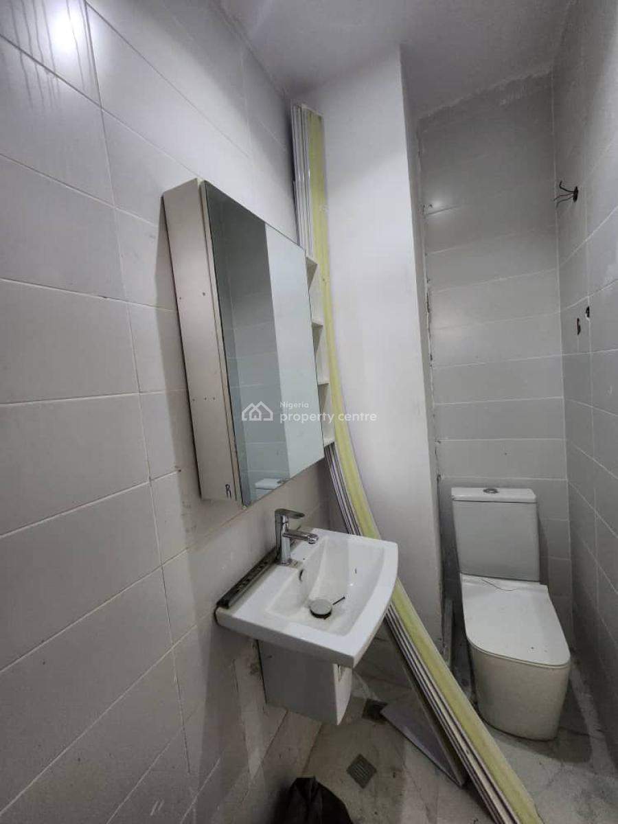 Brand New & Well Finished 2 Bedroom Apartment with Pool, Elevator& Ac, Victoria Island (vi), Lagos, Flat / Apartment for Sale