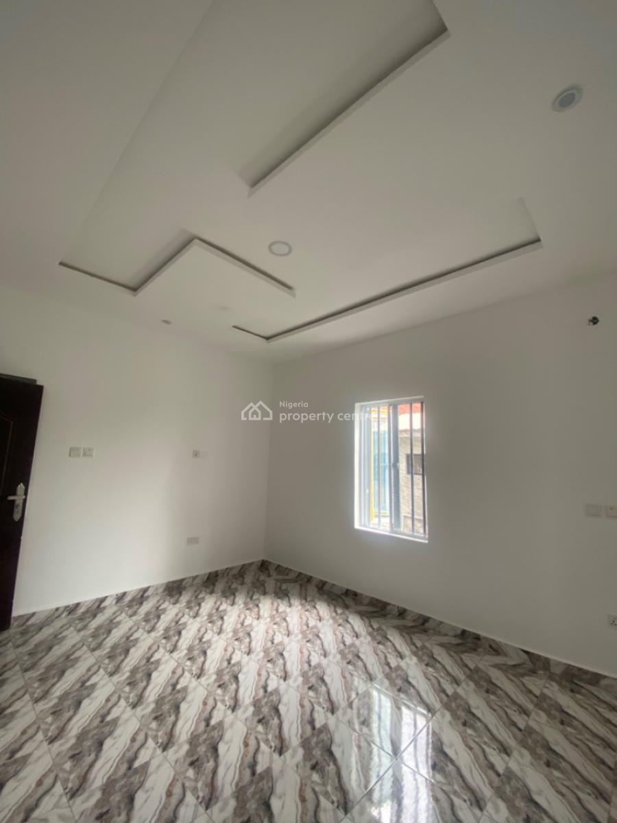an Executive Two Bedroom Flat, Thera Estate Opposite Skymall, Sangotedo, Ajah, Lagos, Flat / Apartment for Rent