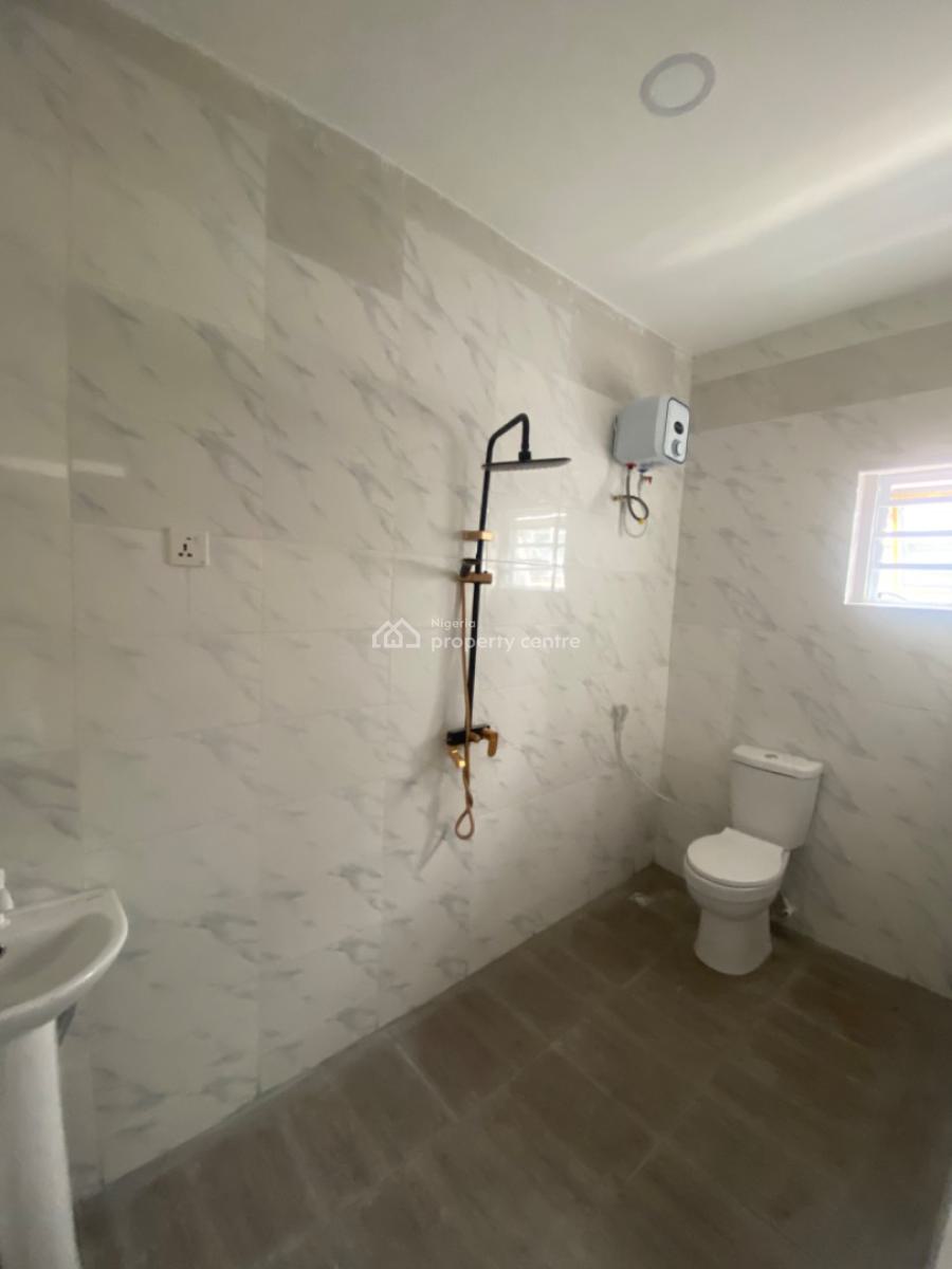 an Executive Two Bedroom Flat, Thera Estate Opposite Skymall, Sangotedo, Ajah, Lagos, Flat / Apartment for Rent