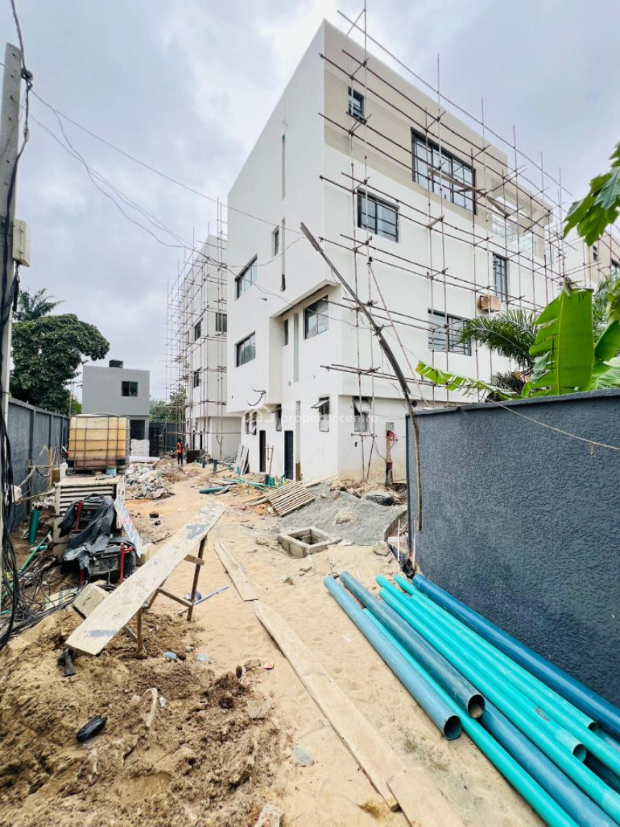 Magnificent 4 Bedroom Semi Detached Plus 2 Room Bqs, Elevator & Pool, Ikoyi, Lagos, Semi-detached Duplex for Sale
