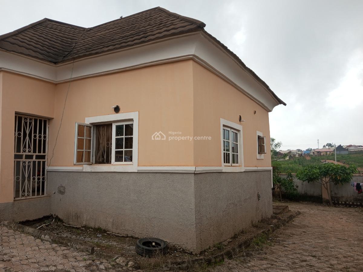 3 Bedroom Bungalow with Bq, Along 90s, Dakwo, Abuja, Detached Bungalow for Sale