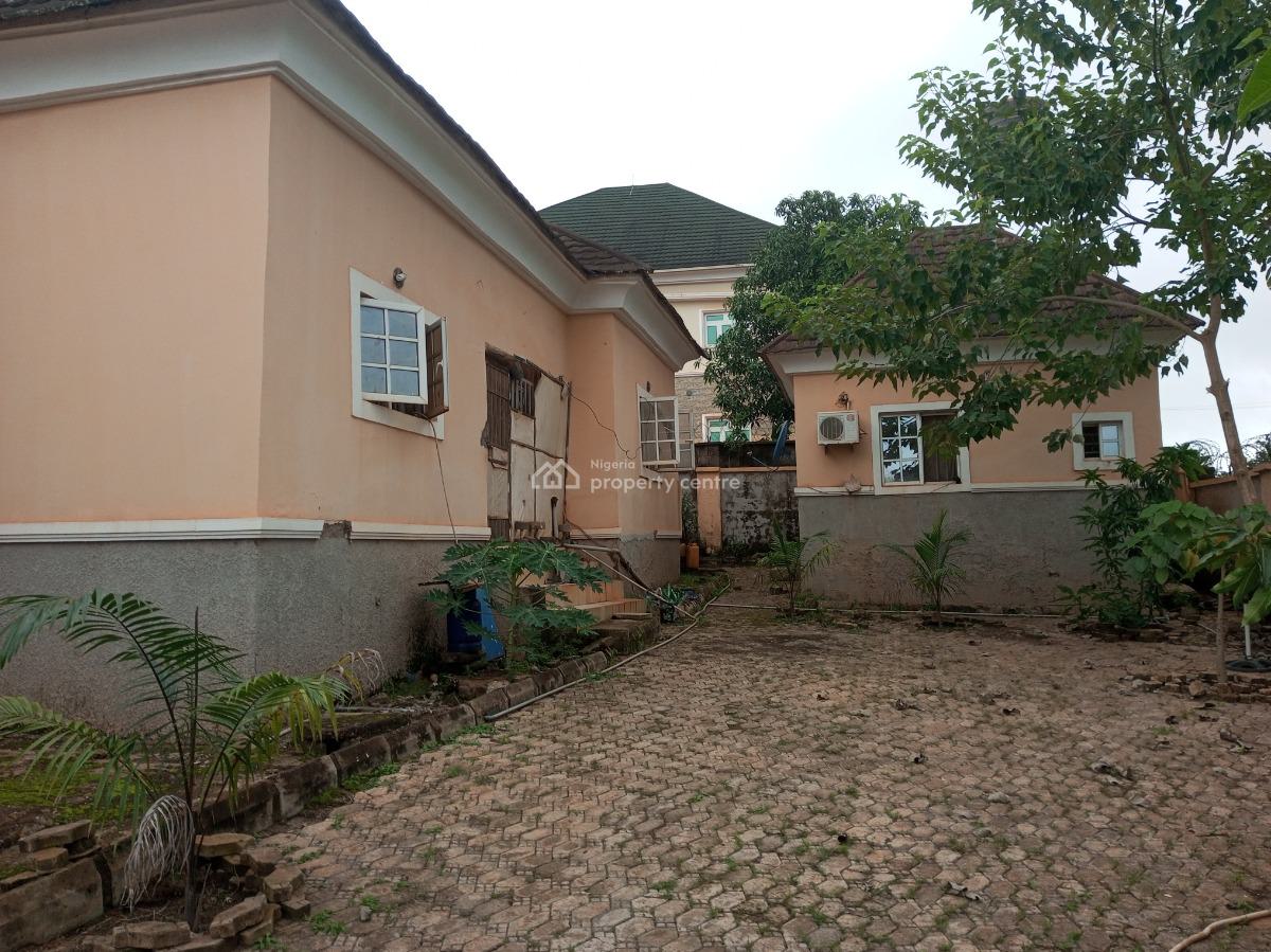 3 Bedroom Bungalow with Bq, Along 90s, Dakwo, Abuja, Detached Bungalow for Sale