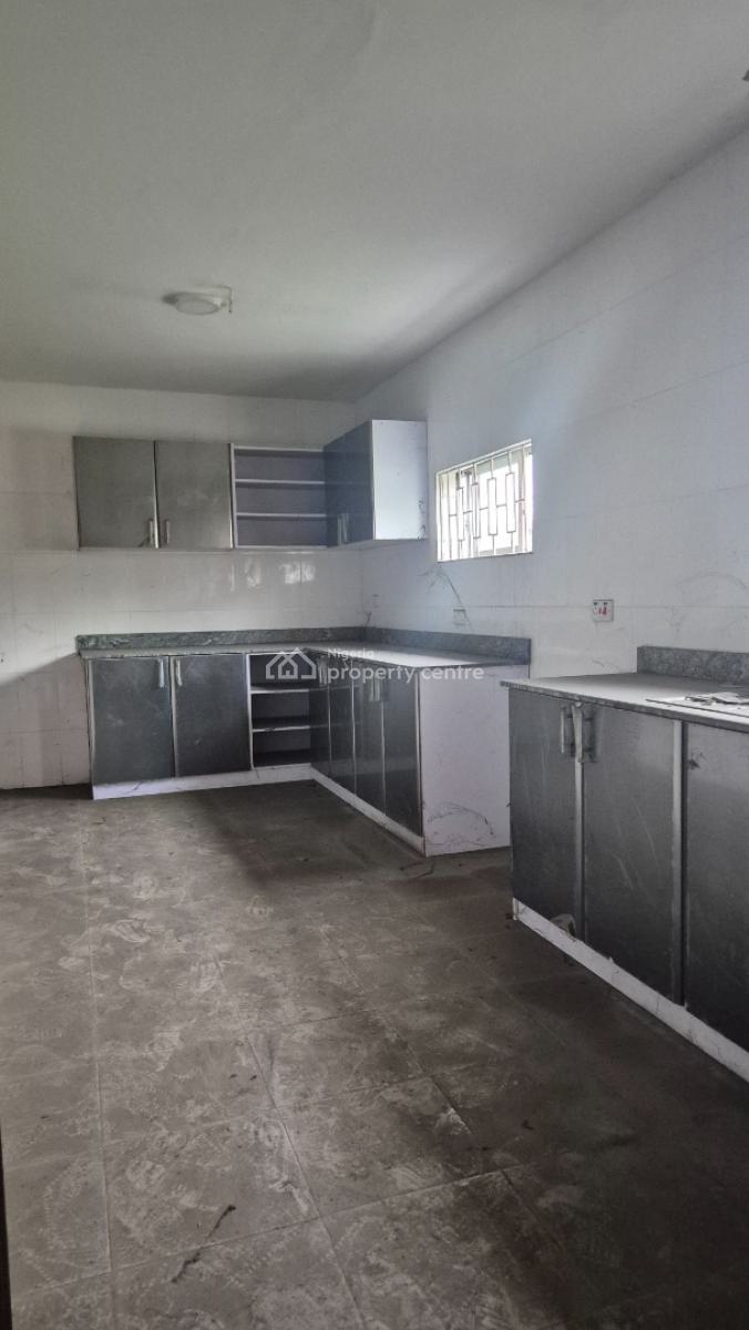 12 Units of 2 Bedroom Flat, 2 Units of 3 Bedroom Duplex & 16 Units Studio, Off Bode Thomas Street, Surulere, Lagos, Hotel / Guest House for Sale