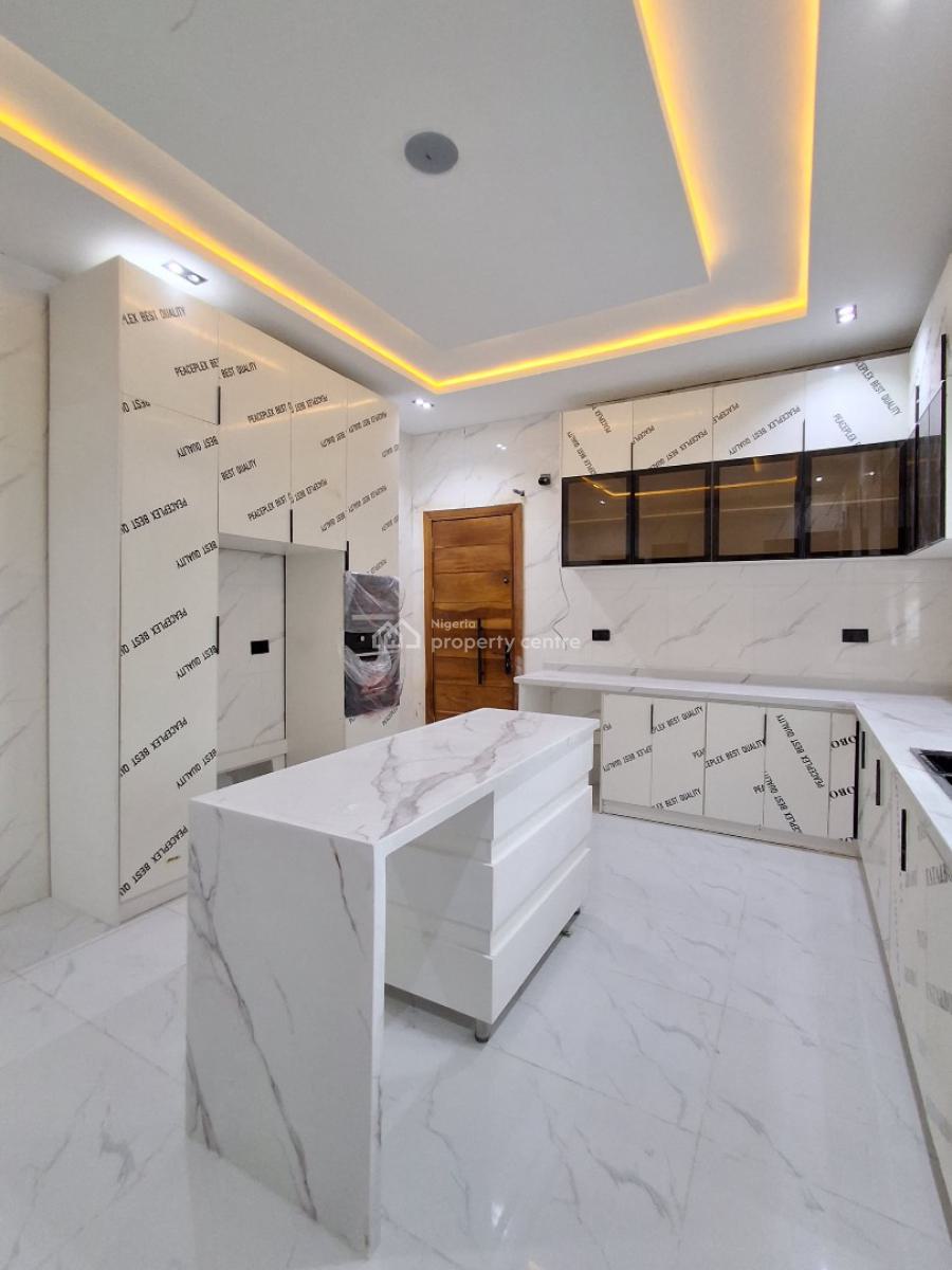 Luxurious 5 Bedroom Detached with a Bq, Pool and More, Mobil Road, Ilaje, Ajah, Lagos, Detached Duplex for Sale