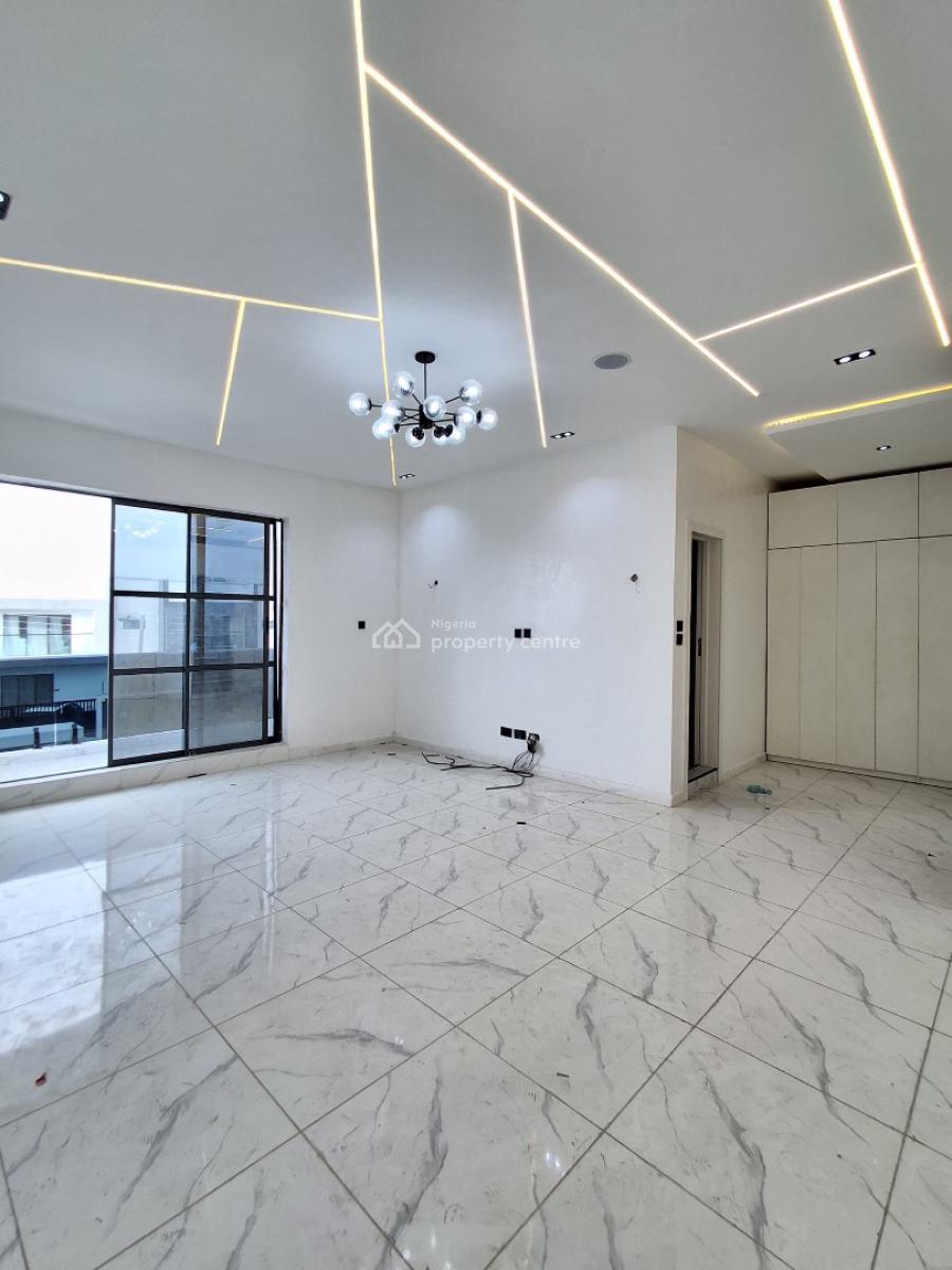 Luxurious 5 Bedroom Detached with a Bq, Pool and More, Mobil Road, Ilaje, Ajah, Lagos, Detached Duplex for Sale